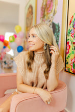 Load image into Gallery viewer, Cindy Confetti Oval Hoops
