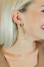 Load image into Gallery viewer, Striped Gold Oval Hoops
