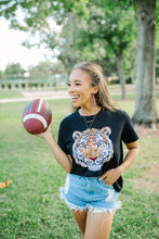 Load image into Gallery viewer, LSU Love Drops (PRE-ORDER)
