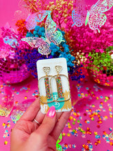 Load image into Gallery viewer, Cindy Confetti Stick Hoops
