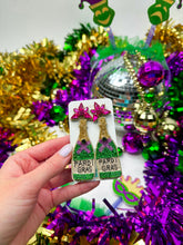Load image into Gallery viewer, Pardi Gras Bottles
