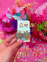 Load image into Gallery viewer, Pastel Confetti Lila Flower Drops
